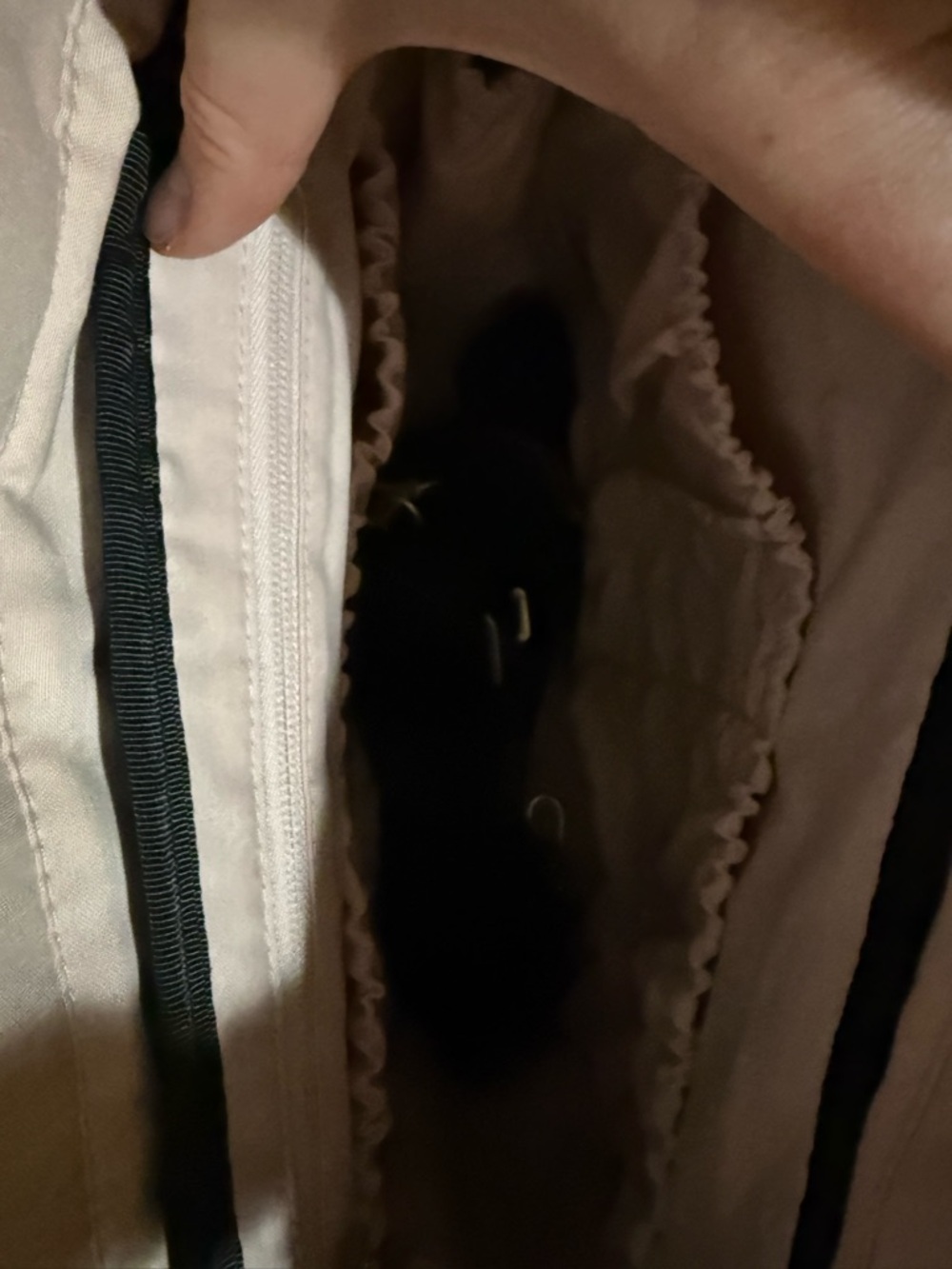 Ju-Ju-Be Black Utility strap Tote Bag nwt - Picture 4 of 6